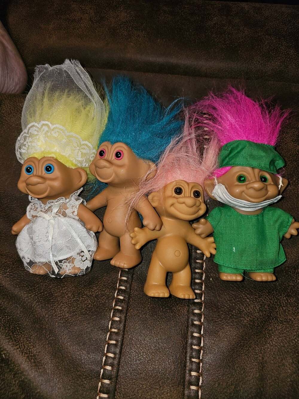 Vintage Russ Troll Dolls Lot Of 4 With Clothes And Colored Hair